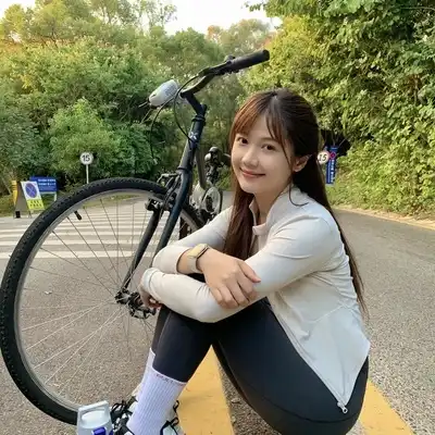 江华鹏